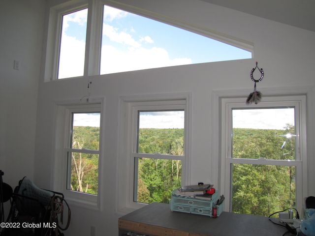 44 Abbey Road, Berne, NY 12023