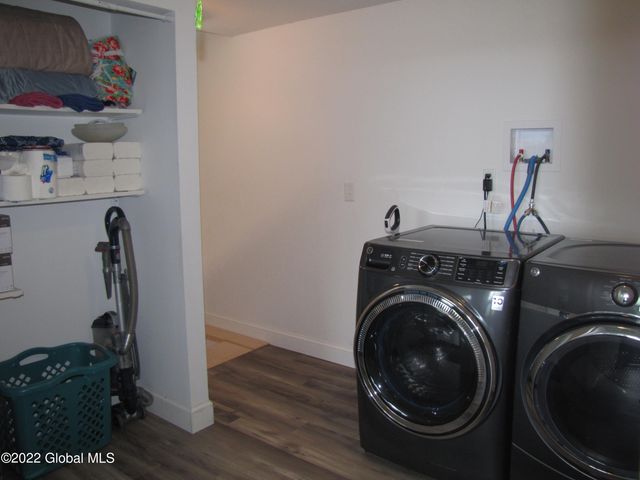 44 Abbey Road, Berne, NY 12023