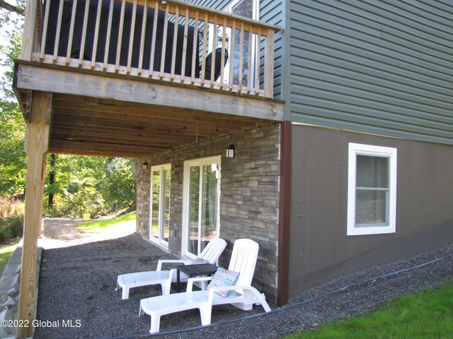 44 Abbey Road, Berne, NY 12023