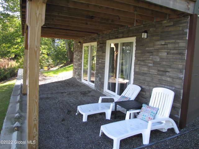 44 Abbey Road, Berne, NY 12023