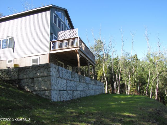 44 Abbey Road, Berne, NY 12023