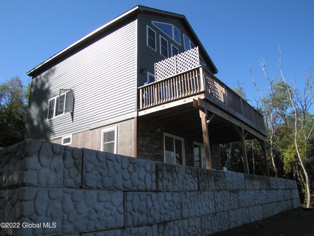 44 Abbey Road, Berne, NY 12023