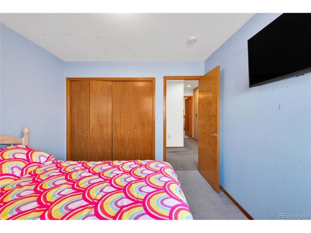 2375 Lake Ave, Thornton, CO 80241