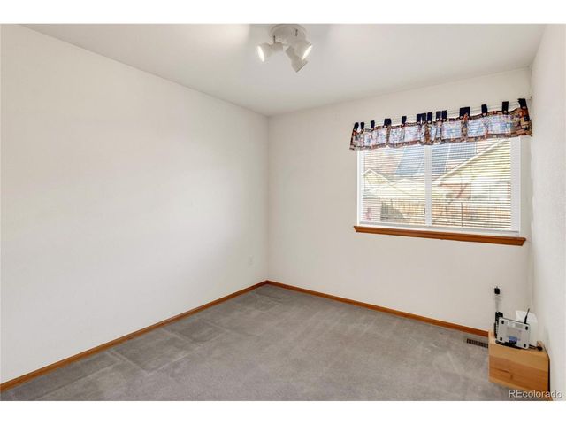 2375 Lake Ave, Thornton, CO 80241