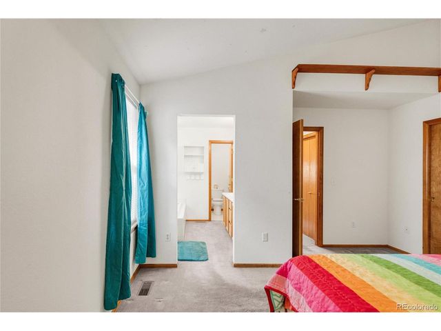 2375 Lake Ave, Thornton, CO 80241