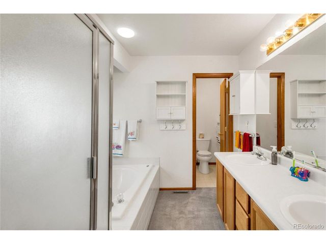 2375 Lake Ave, Thornton, CO 80241