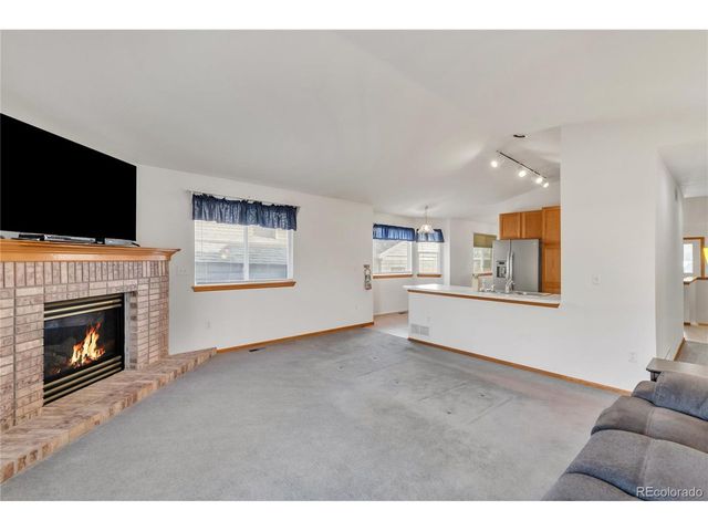 2375 Lake Ave, Thornton, CO 80241