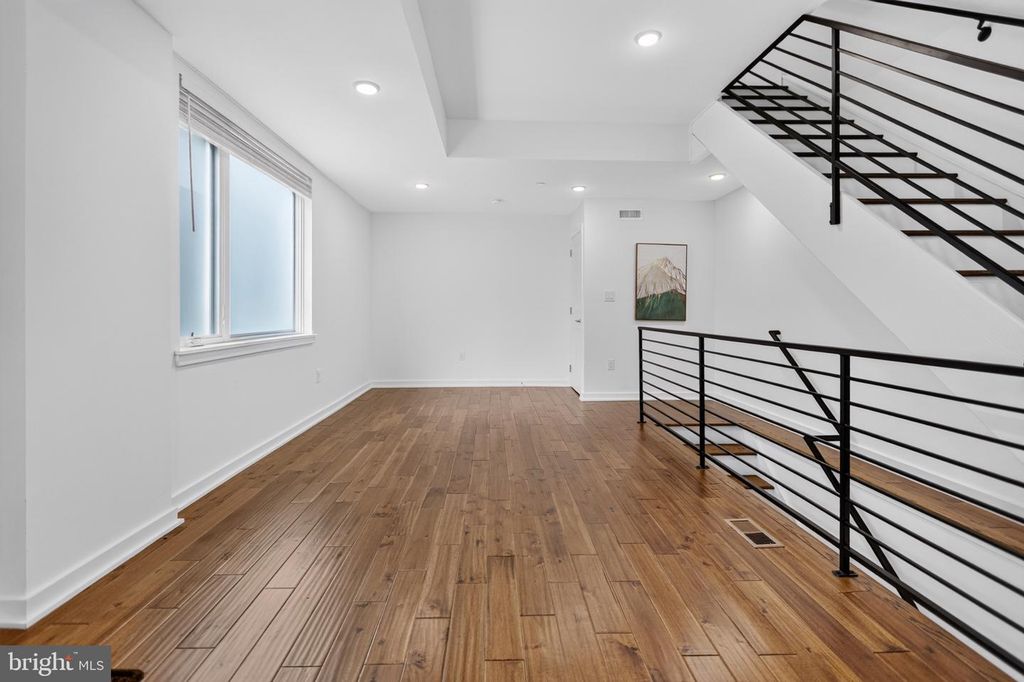 4727-00 WALNUT ST #4, PHILADELPHIA, PA 19139 — photo 2