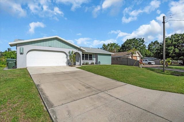 2902 TEAL AVENUE, Sarasota, FL 34232