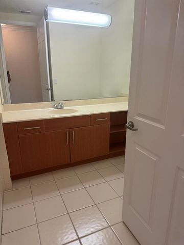 168 W Astor Circle, Delray Beach, FL 33484