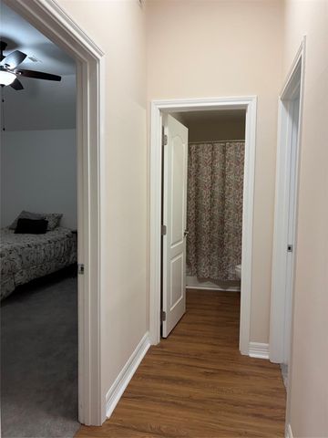3818 Treasure Island Drive, Montgomery, TX 77356
