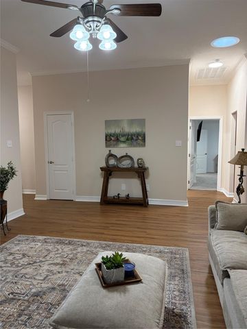 3818 Treasure Island Drive, Montgomery, TX 77356