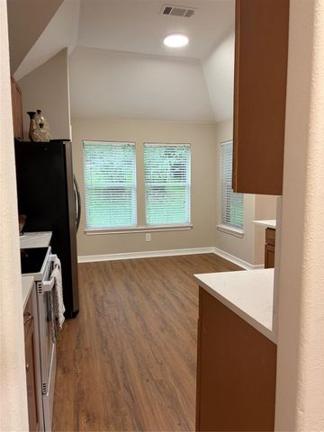 3818 Treasure Island Drive, Montgomery, TX 77356