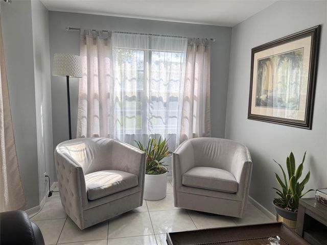 12500 SW 5th Court 212M, Pembroke Pines, FL 33027