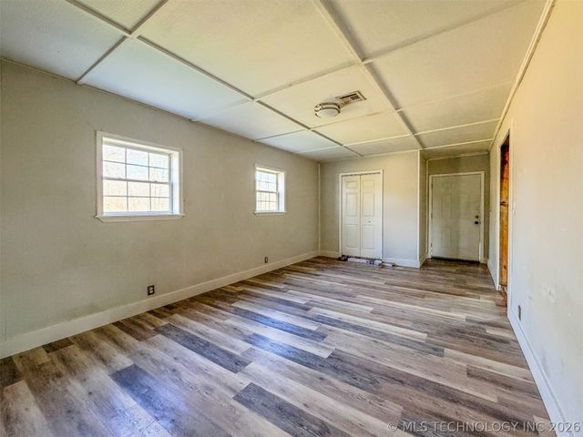 15721 W Clyde Maher, Tahlequah, OK 74464