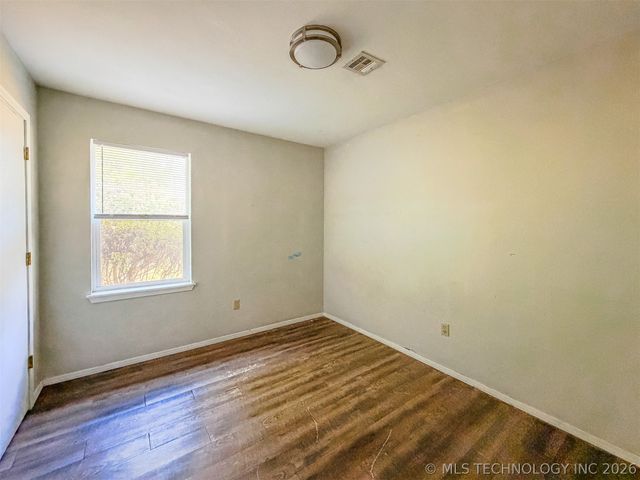 15721 W Clyde Maher, Tahlequah, OK 74464