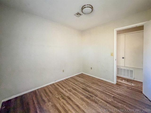 15721 W Clyde Maher, Tahlequah, OK 74464