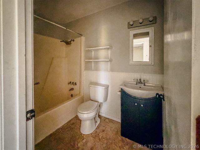15721 W Clyde Maher, Tahlequah, OK 74464
