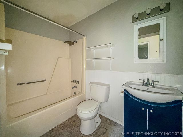 15721 W Clyde Maher, Tahlequah, OK 74464