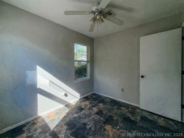 15721 W Clyde Maher, Tahlequah, OK 74464
