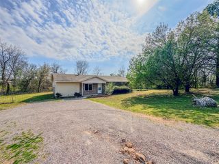 15721 W Clyde Maher, Tahlequah, OK 74464