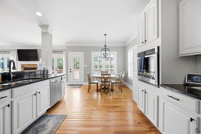 61 Crown Way, Forsyth, GA 31029