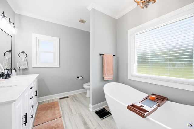 61 Crown Way, Forsyth, GA 31029