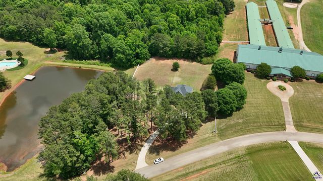 61 Crown Way, Forsyth, GA 31029