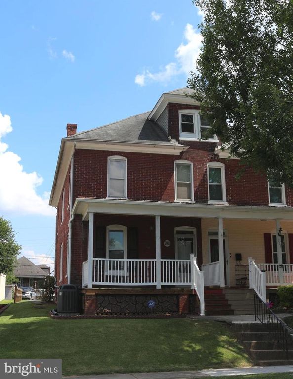 210 BRYAN PL, Hagerstown, MD 21740
