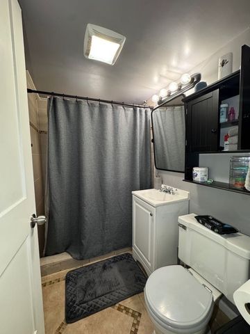 2414 Harvey Avenue, Berwyn, IL 60402