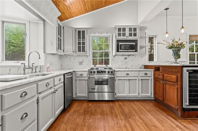 332 Brentwood Drive NE, Atlanta, GA 30305