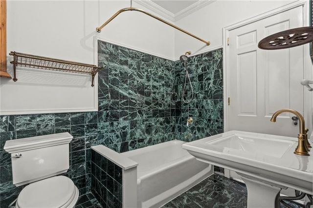 332 Brentwood Drive NE, Atlanta, GA 30305