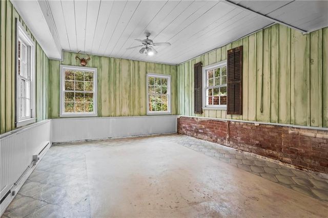 332 Brentwood Drive NE, Atlanta, GA 30305