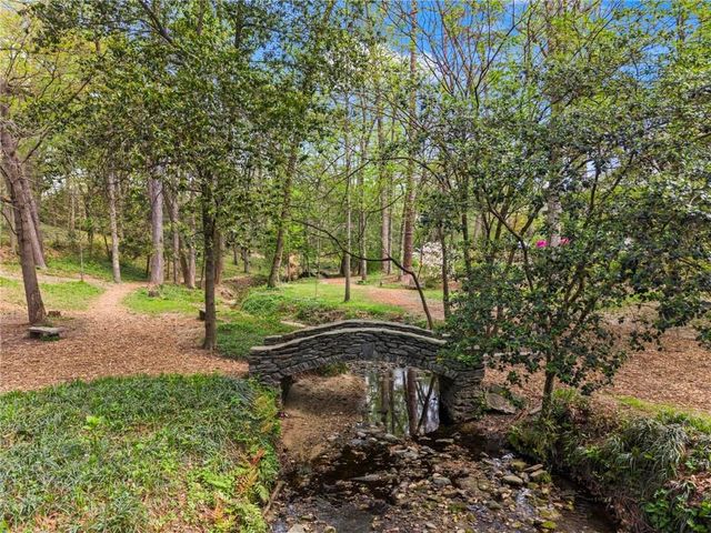 332 Brentwood Drive NE, Atlanta, GA 30305