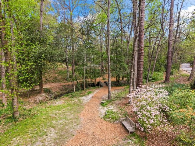 332 Brentwood Drive NE, Atlanta, GA 30305