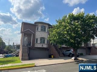 309AA 8th Street #1, Palisades Park, NJ 07650