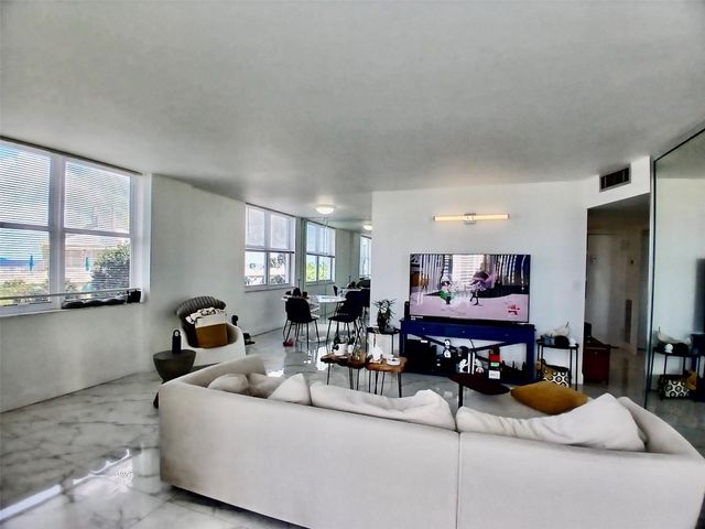 101 Briny Avenue 401, Pompano Beach, FL 33062