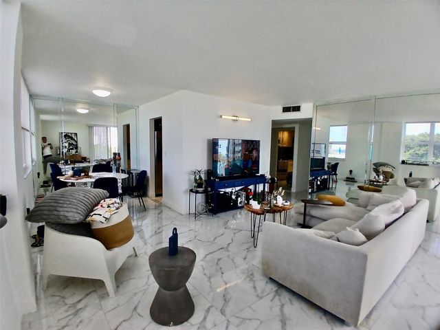 101 Briny Avenue 401, Pompano Beach, FL 33062