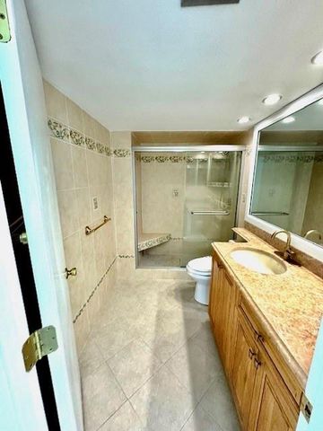 101 Briny Avenue 401, Pompano Beach, FL 33062