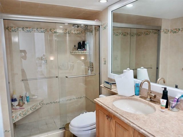 101 Briny Avenue 401, Pompano Beach, FL 33062