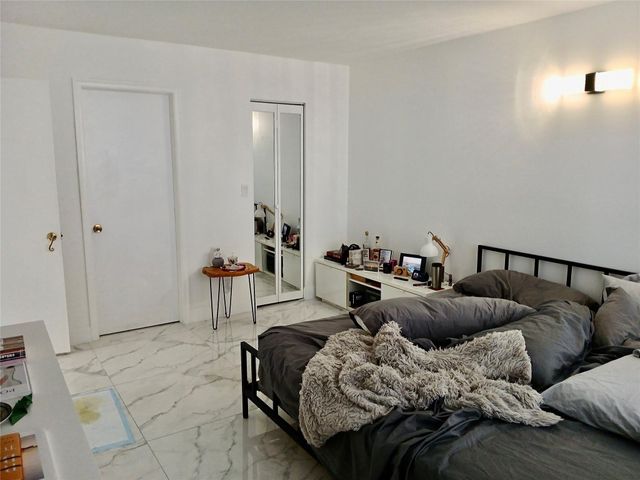 101 Briny Avenue 401, Pompano Beach, FL 33062