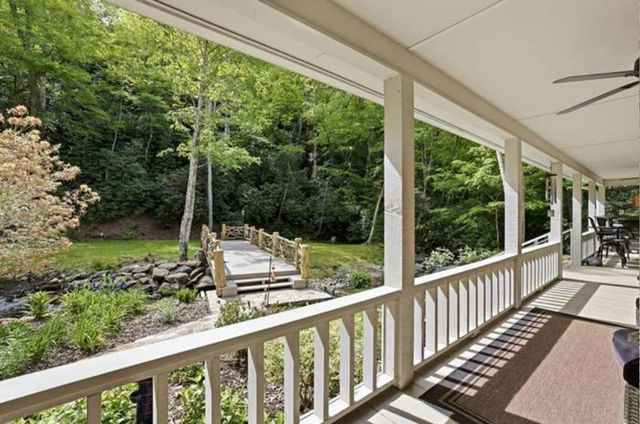 504 Compass Creek Drive, Hayesville, NC 28904