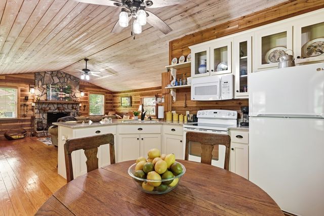 504 Compass Creek Drive, Hayesville, NC 28904