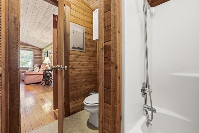 504 Compass Creek Drive, Hayesville, NC 28904