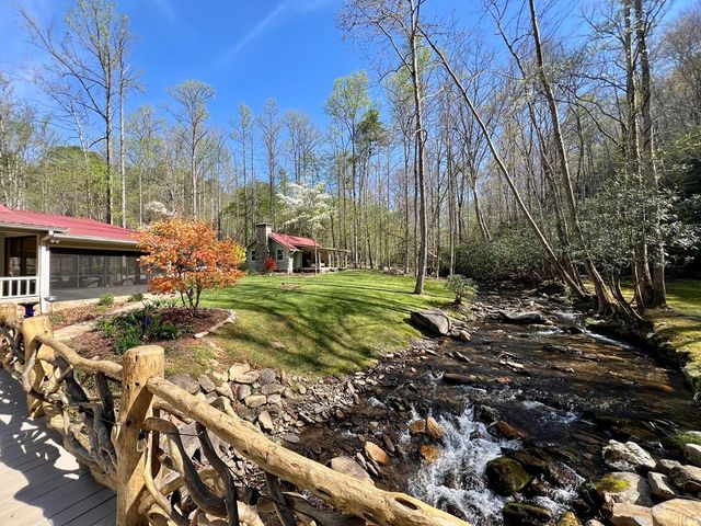 504 Compass Creek Drive, Hayesville, NC 28904