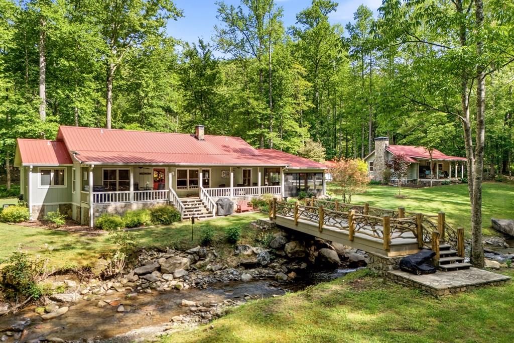 504 Compass Creek Drive, Hayesville, NC 28904