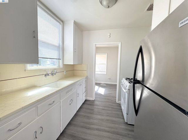 226 Bristol, San Leandro, CA 94577