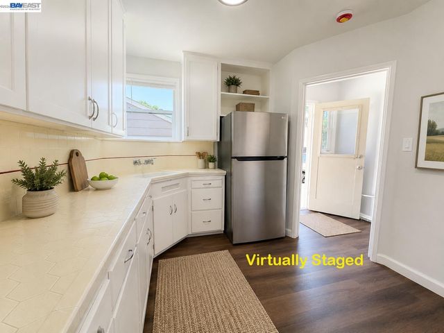 226 Bristol, San Leandro, CA 94577