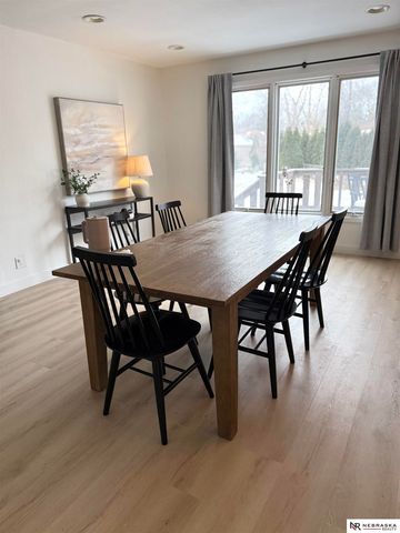 6510 Applewood Drive, Lincoln, NE 68516