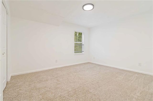 114 JOUSTERS Lane, Lawrenceville, GA 30044